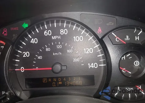 2004 Nissan Titan Le z USA, uszkodzony, nr VIN 1N6AA06B24N529143